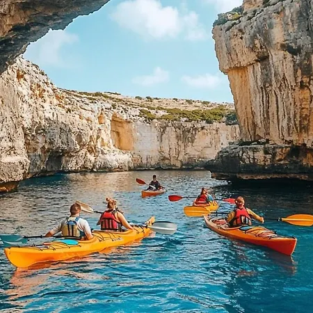 Stylish Brand New 3br - 10 Min Walk From Buggibba Square Appartamento St. Paul's Bay