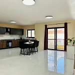 Apartment Stylish Brand New 3br - 10 Min Walk From Buggibba Square St. Paul's Bay