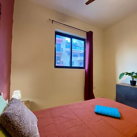 Apartment Red Rose Modern In The Heart Of San Pawl