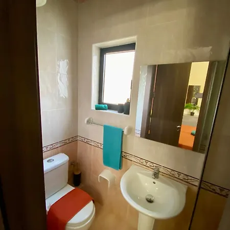 Apartment Red Rose Modern In The Heart Of San Pawl
