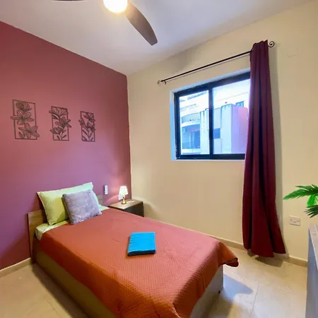 Red Rose Modern In The Heart Of San Pawl Apartment St. Paul's Bay