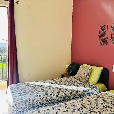 Stylish Brand New 3br - 10 Min Walk From Buggibba Square *