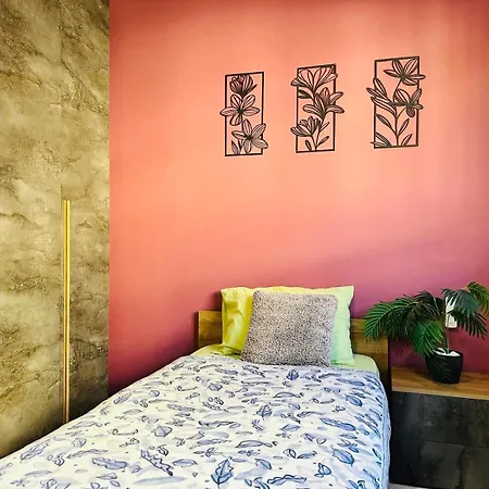 Stylish Brand New 3br - 10 Min Walk From Buggibba Square