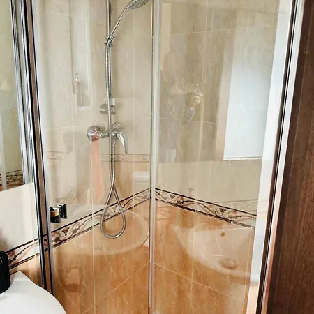 Apartament Stylish Brand New 3br - 10 Min Walk From Buggibba Square St Paul's Bay