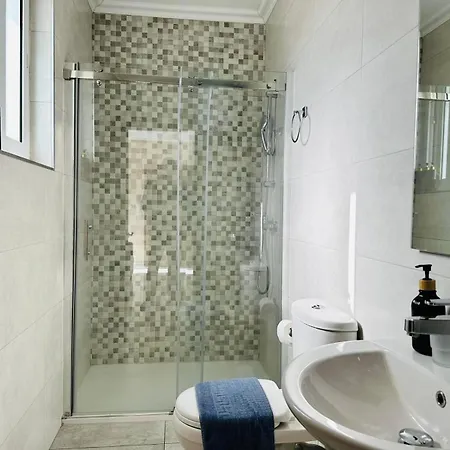 Stylish Brand New 3br - 10 Min Walk From Buggibba Square *