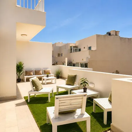 Stylish Brand New 3br - 10 Min Walk From Buggibba Square *