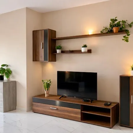 Stylish Brand New 3br - 10 Min Walk From Buggibba Square Apartment *