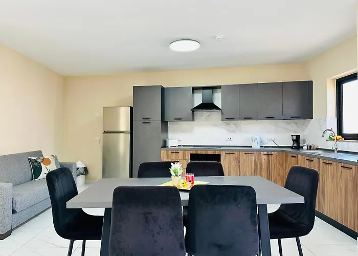 Apartment Stylish Brand New 3br - 10 Min Walk From Buggibba Square *